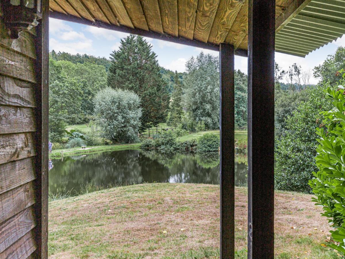 Lakeside Cabin Dunkeswell Exterior photo